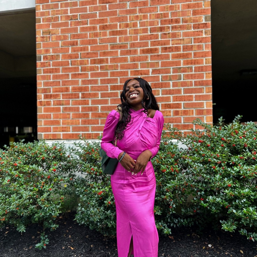 Elegant Pink Women's Dressing